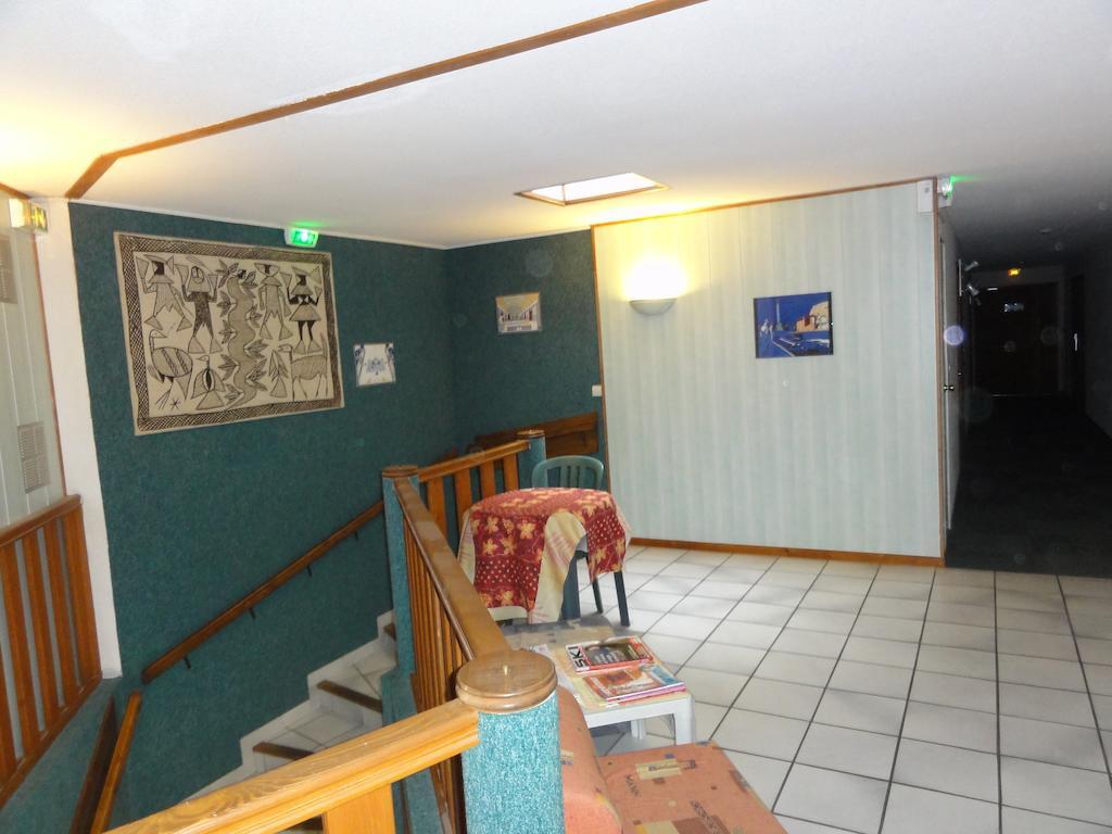 Symp'Hotel Nivolas-Vermelle Extérieur photo