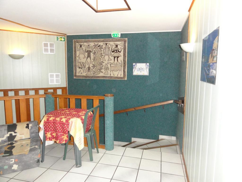 Symp'Hotel Nivolas-Vermelle Extérieur photo