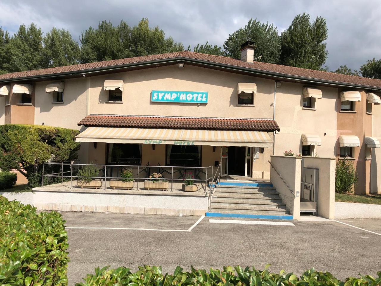 Symp'Hotel Nivolas-Vermelle Extérieur photo